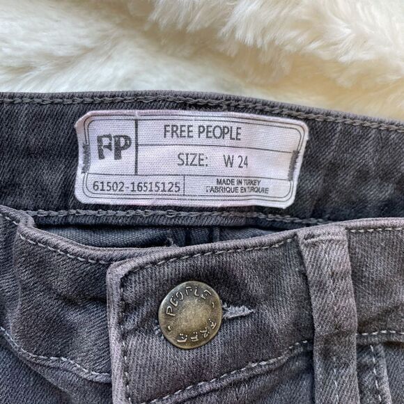 Free People Hi-Rise Flare Crop Denim Jeans - Women’s 24 - Picture 8 of 10